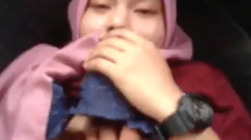 Bokep Jilbab  Anak SMK DJOGJA ngentot