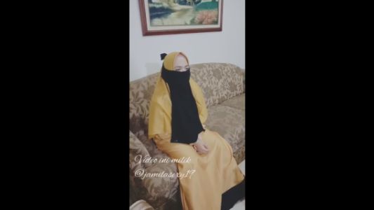 Bokep Ukhti Hijab Kuning